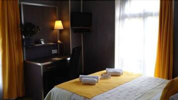 Classic Room, Non Smoking, Park View