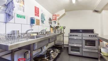 Refrigerador, microondas