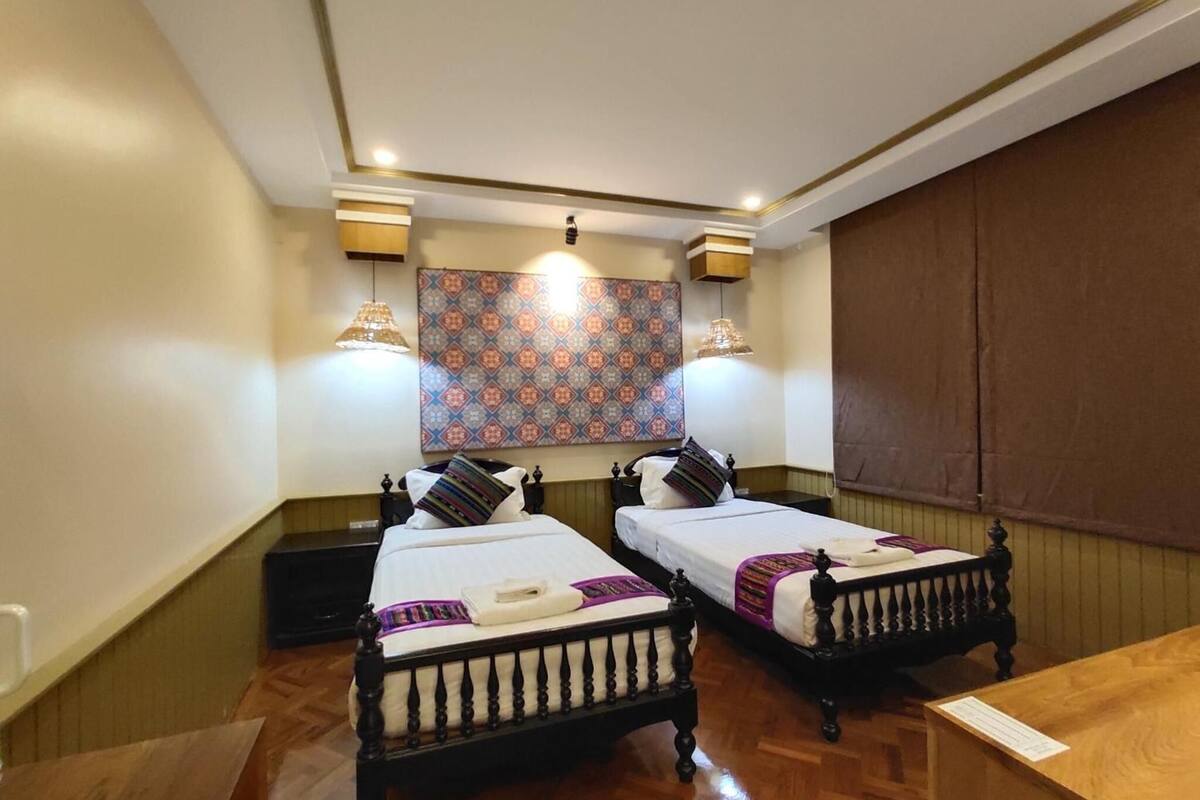 minibar, in-room safe, desk, free wifi