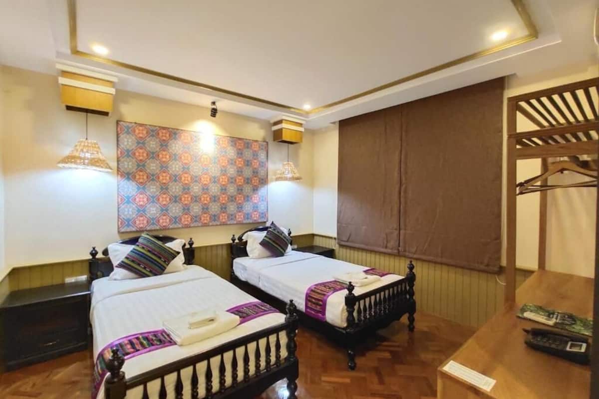 minibar, in-room safe, desk, free wifi