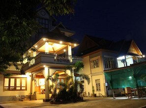 Front of property – evening/night - Mr. Charles Hotel (Hsipaw)