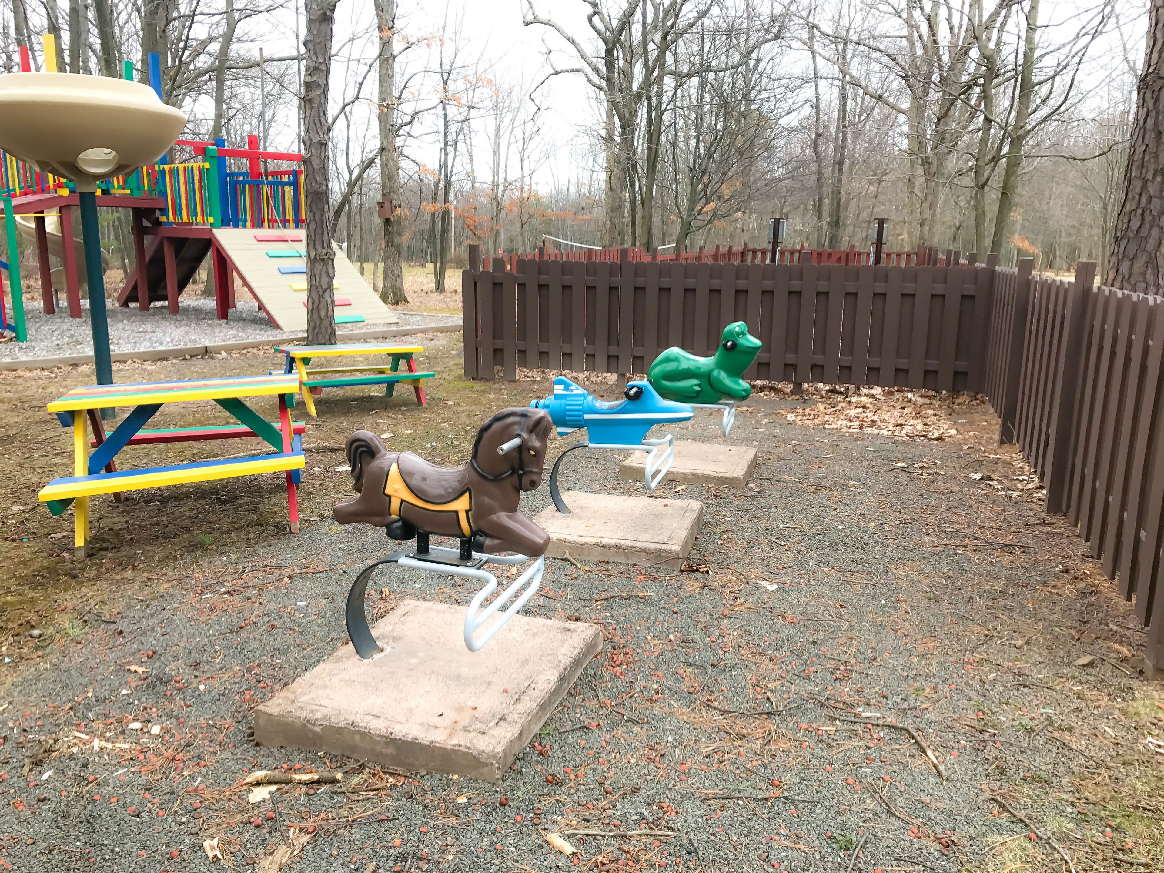 children’s play area – outdoor