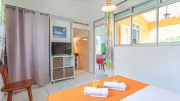 Economy Bungalow, 1 Bedroom, Kitchen, Garden Area