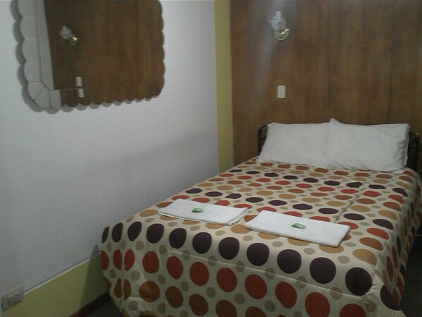 Iron/ironing board, rollaway beds, free WiFi - Mirador del Inka Inn Hostel (Puno)