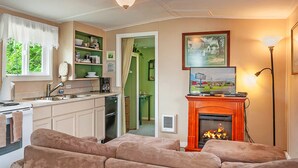 Standard Cottage, 1 Bedroom, Kitchen, Beachside
