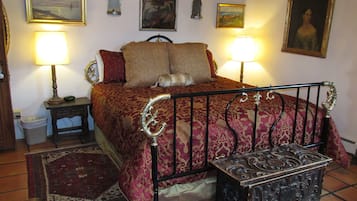 Deluxe Room, 1 King Bed, Fireplace, Mountain View | 1 bedroom, blackout drapes, iron/ironing board, free WiFi