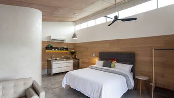 Studio 2 | Premium bedding, pillow-top beds, iron/ironing board, free WiFi