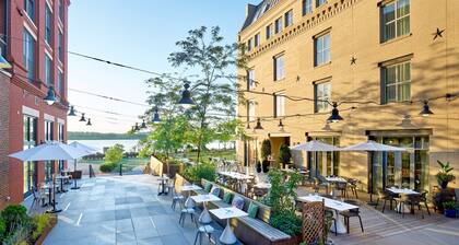 Hotel Indigo Old Town Alexandria by IHG