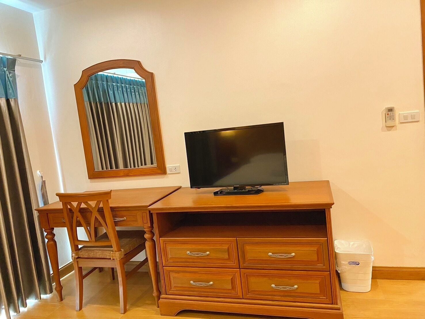 suite | 1 bedroom, in-room safe, rollaway beds, free wifi