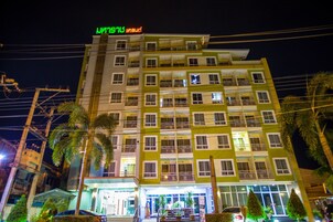 Front of property – evening/night