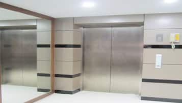 住宿設施服務