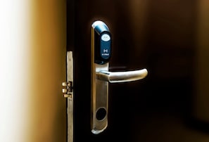 In-room safe, desk, free WiFi, bed sheets - Winzelle Suites (Zamboanga)