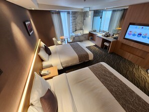 Coffres-forts dans les chambres, draps fournis