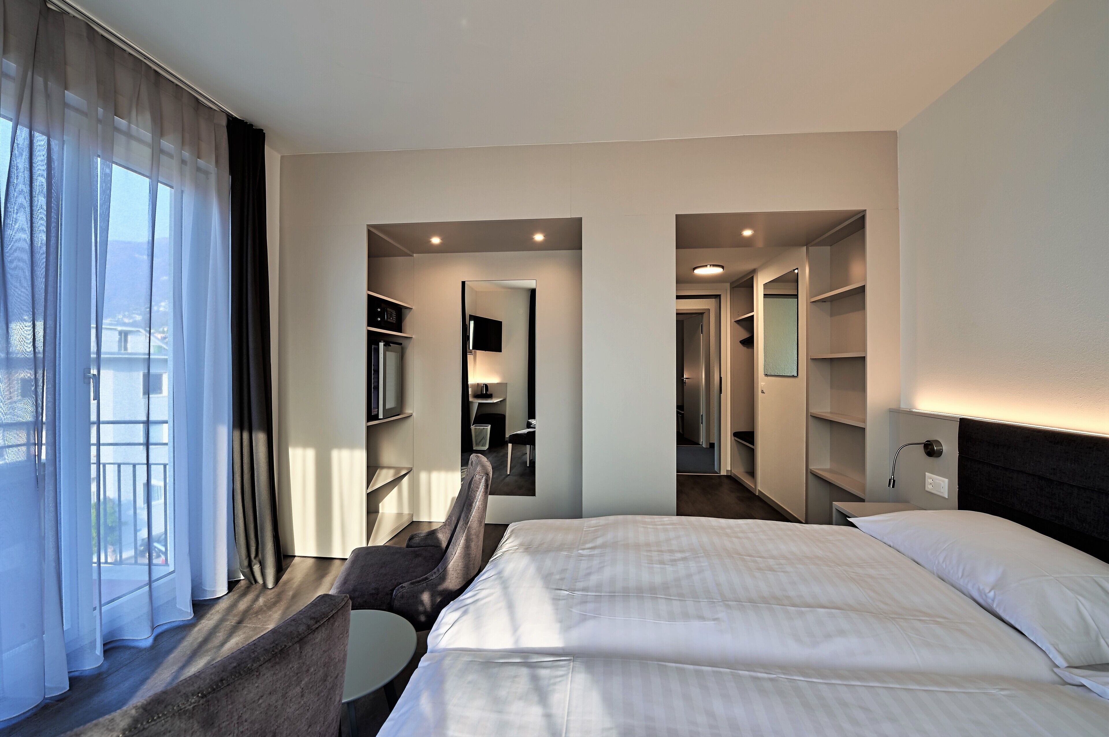 minibar, in-room safe, desk, soundproofing