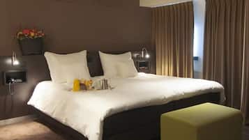 Habitación doble Confort | 1 habitación, ropa de cama hipoalergénica y minibar