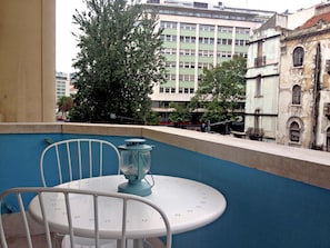 Double or Twin Room, Balcony | Balcony - Ey Lisbon Hostel (Lisbon)