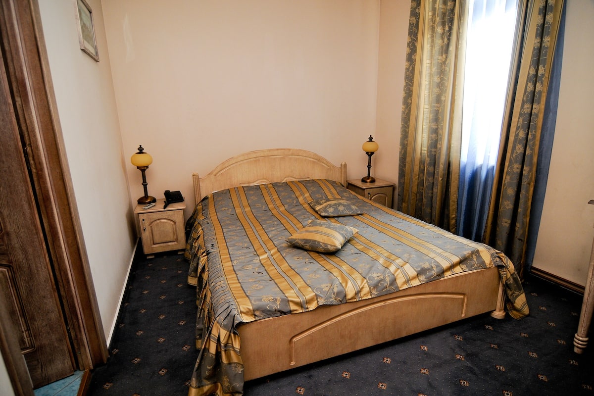 Suite Studio Deluxe, 2 chambres, balcon, vue cour intérieure