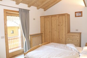 Appartement Duplex (5 people) | 1 chambre, couette en duvet d'oie, lits bébé (en supplément)