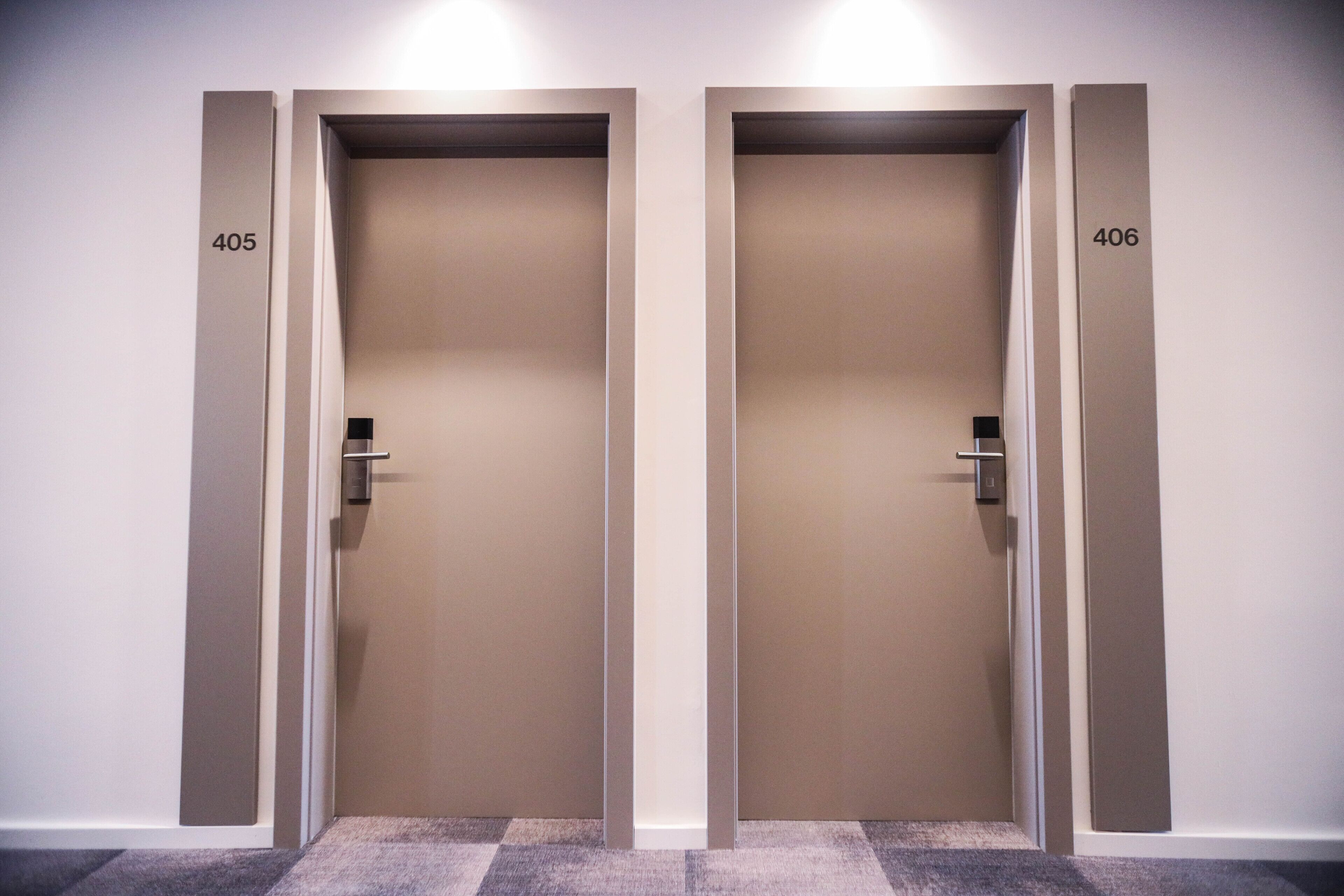 Habitación doble | Caja de seguridad en la habitación, escritorio y wifi gratis 