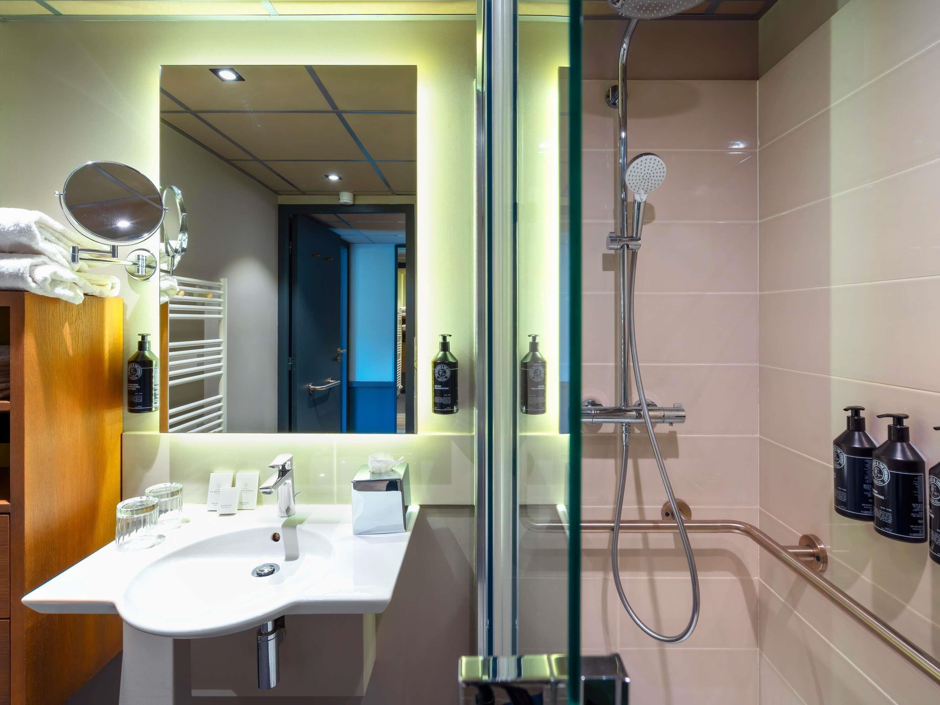Deluxe Room, 1 Double Bed, Terrace (Lake side) | Premium bedding, minibar, in-room safe, desk