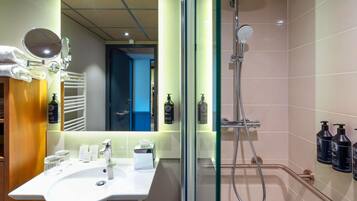 Deluxe Room, 1 Double Bed, Terrace (Lake side) | Premium bedding, minibar, in-room safe, desk
