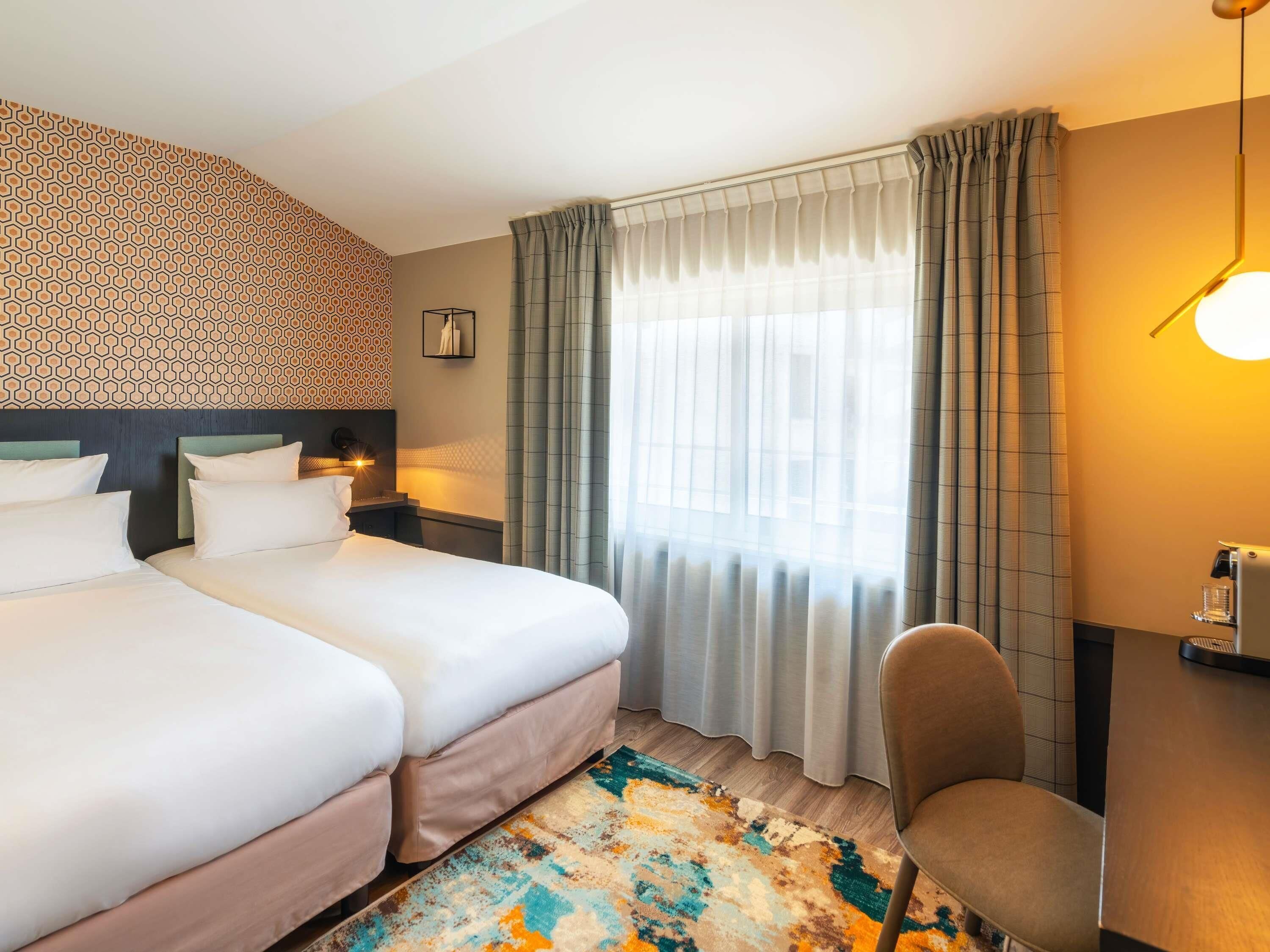 Superior Room, 2 Twin Beds | Premium bedding, minibar, in-room safe, desk