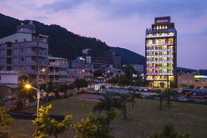 숙박 시설 정면