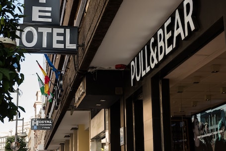 Exterior. Hostal Verona