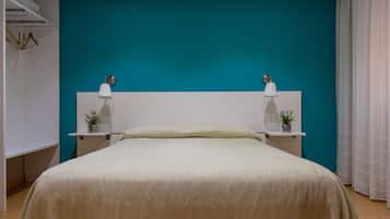 City Double or Twin Room | Minibar, desk, laptop workspace, cribs/infant beds