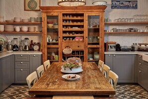 Daily local cuisine breakfast for a fee - Morro Alacati (Cesme)