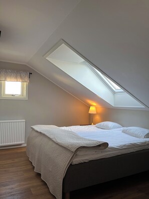 Double Room, Balcony, Sea View | Soundproofing, free WiFi, bed sheets - Hotell Villa Solviken (Lysekil)