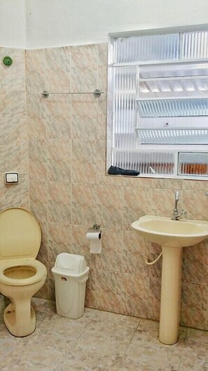 Superior Shared Dormitory, Mixed Dorm | Bathroom