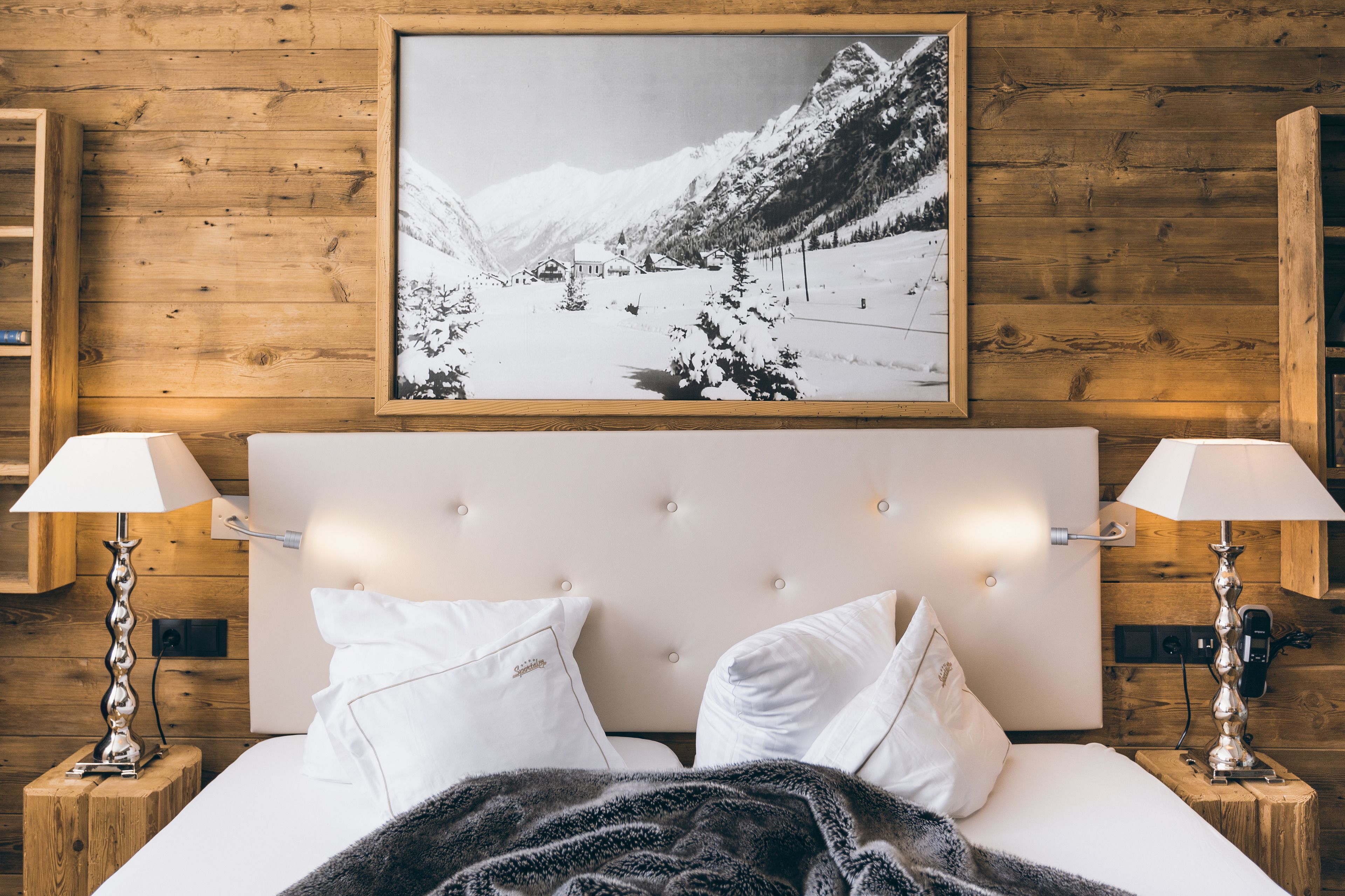 superior suite (family life style) | 1 bedroom, hypo-allergenic bedding, in-room safe, desk