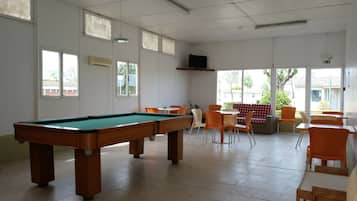 Ruang duduk lobi