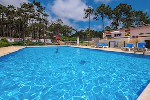 Seasonal outdoor pool