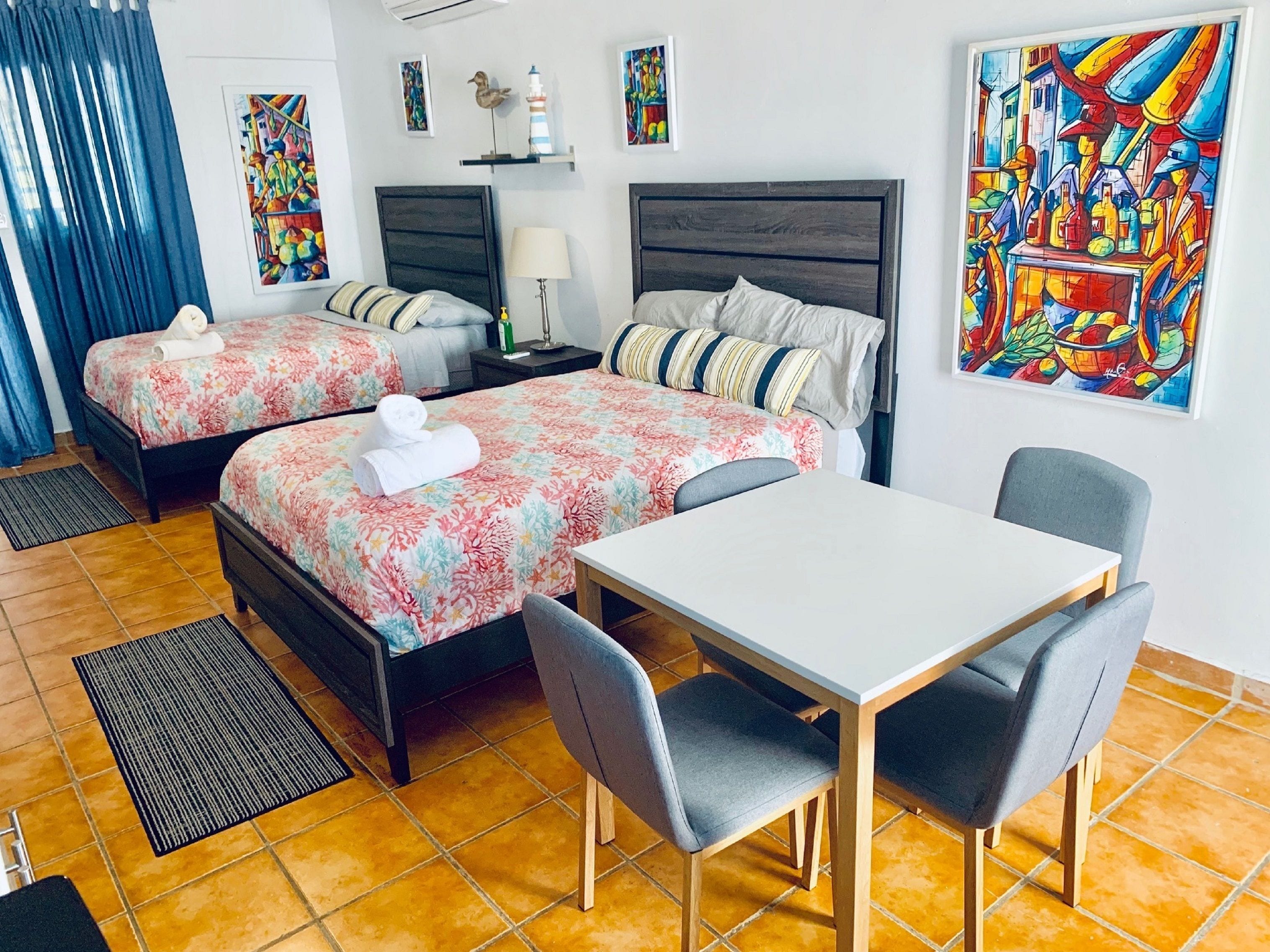 DV 104 Deluxe Ocean View Suite / Kitchenette / 2 Full Size Beds, Oceanfront Property | Iron/ironing board, free WiFi