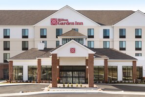 Front of property - Hilton Garden Inn Medford, OR  (Medford)