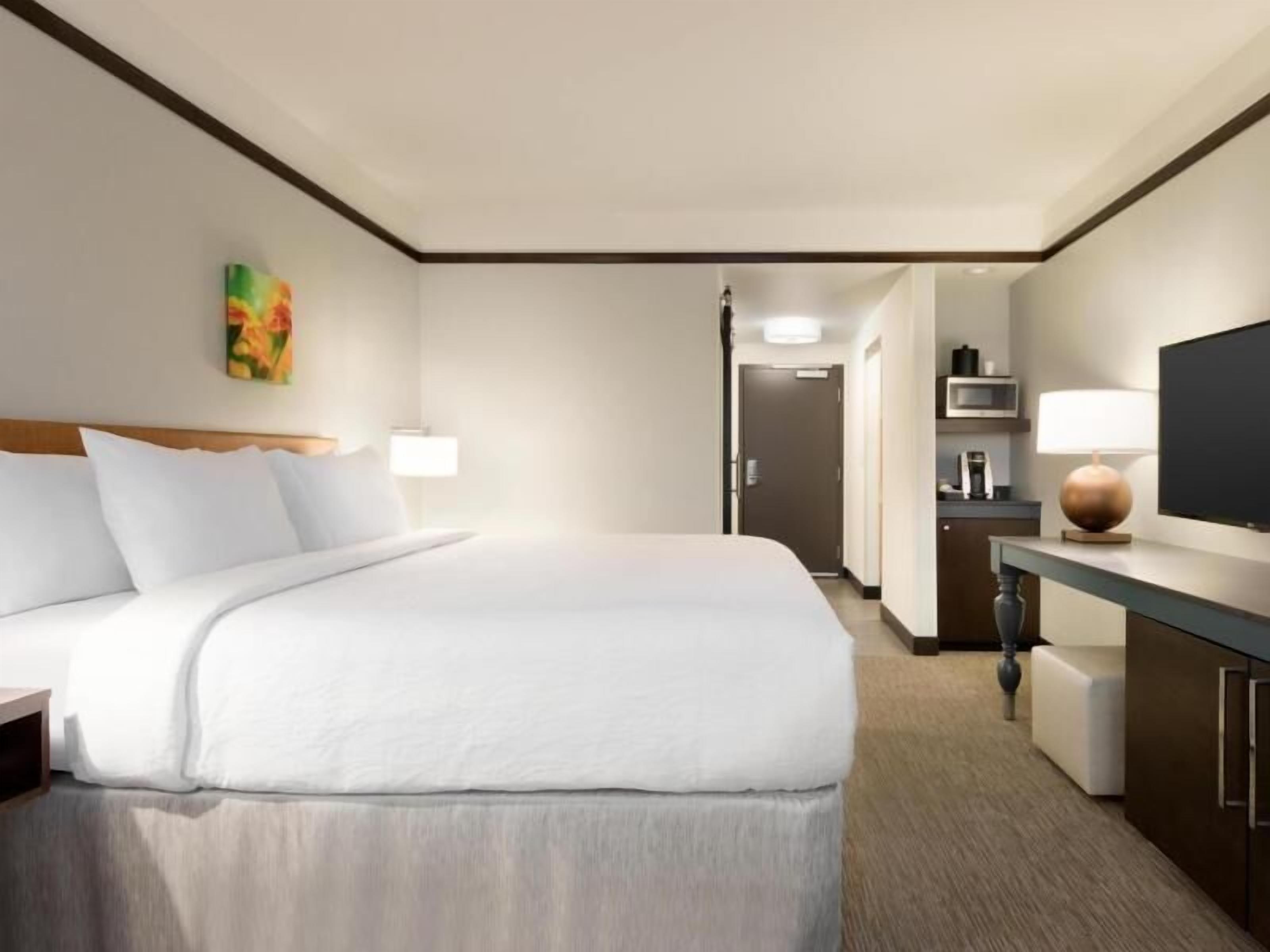 In-room safe, free cots/infant beds, free WiFi, bed sheets