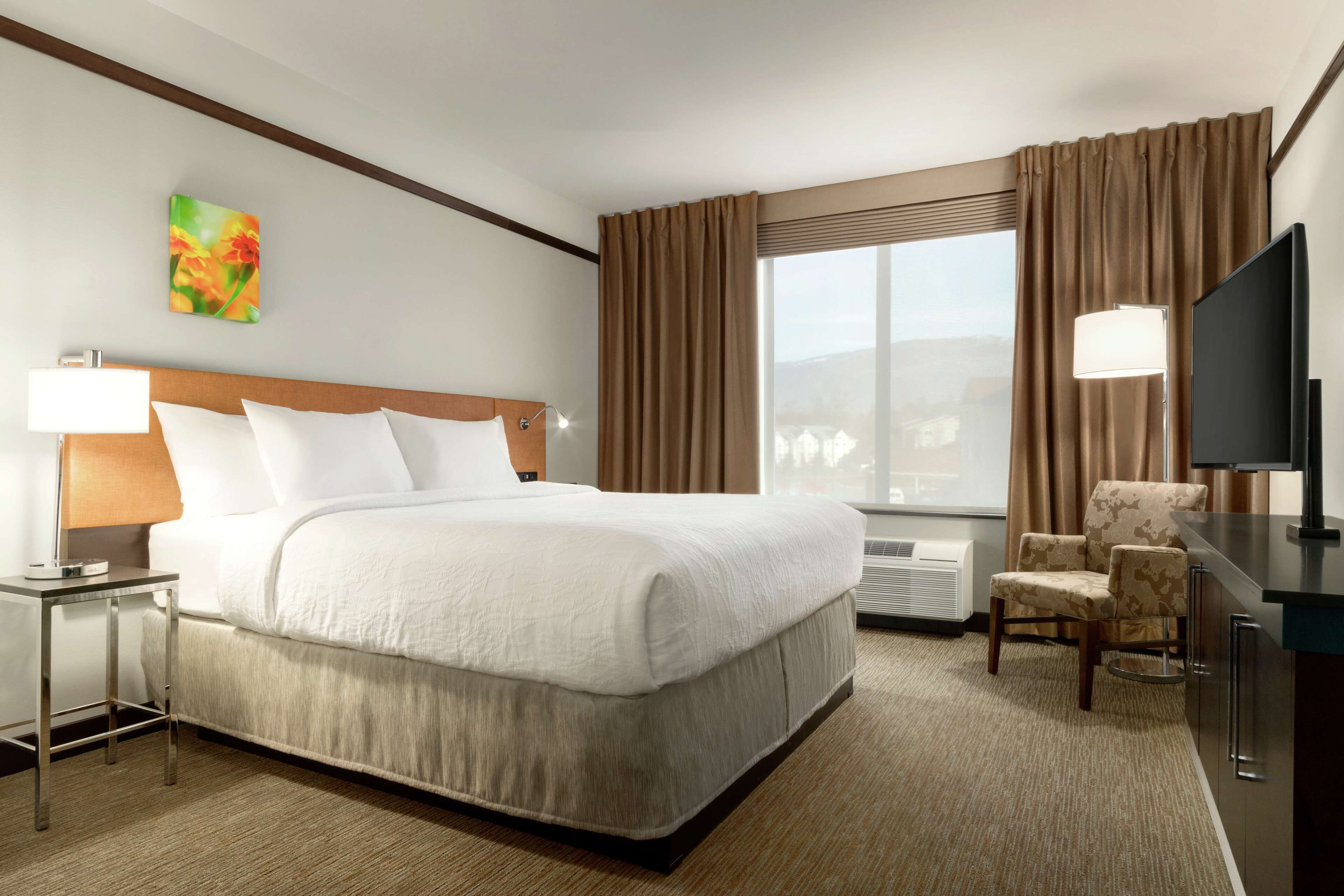 in-room safe, free cots/infant beds, free wifi, bed sheets