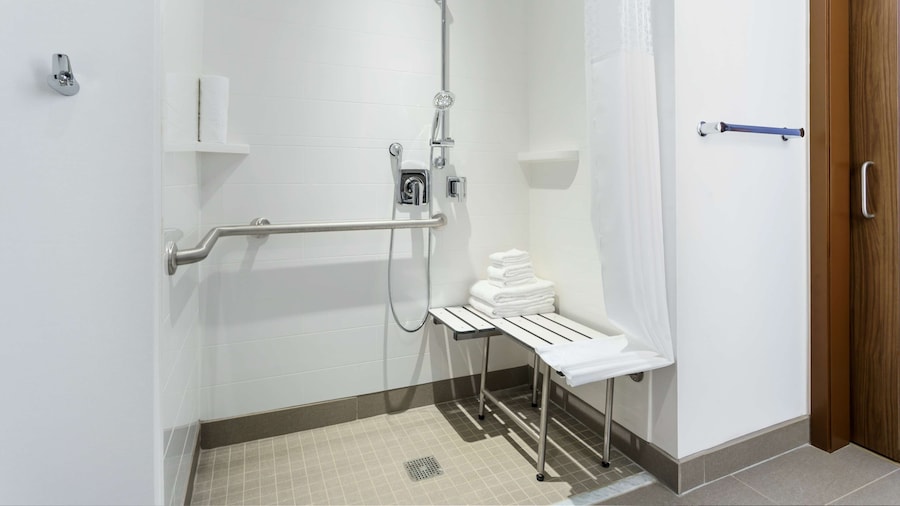 Hampton Inn & Suites Santa Monica
