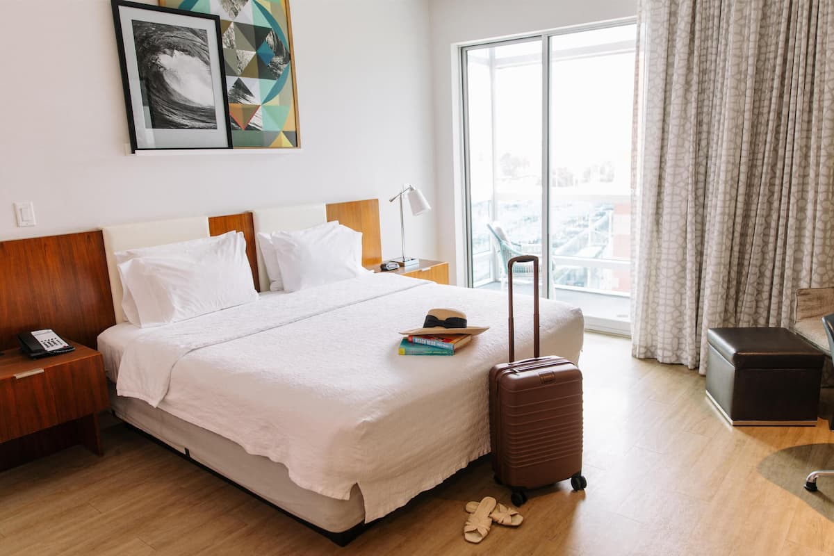 1 bedroom, in-room safe, desk, laptop workspace