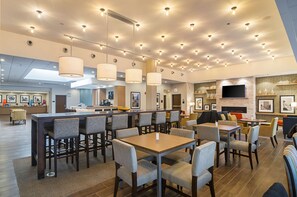 Restaurant - Hampton Inn Chicago North-Loyola Station (Chicago)