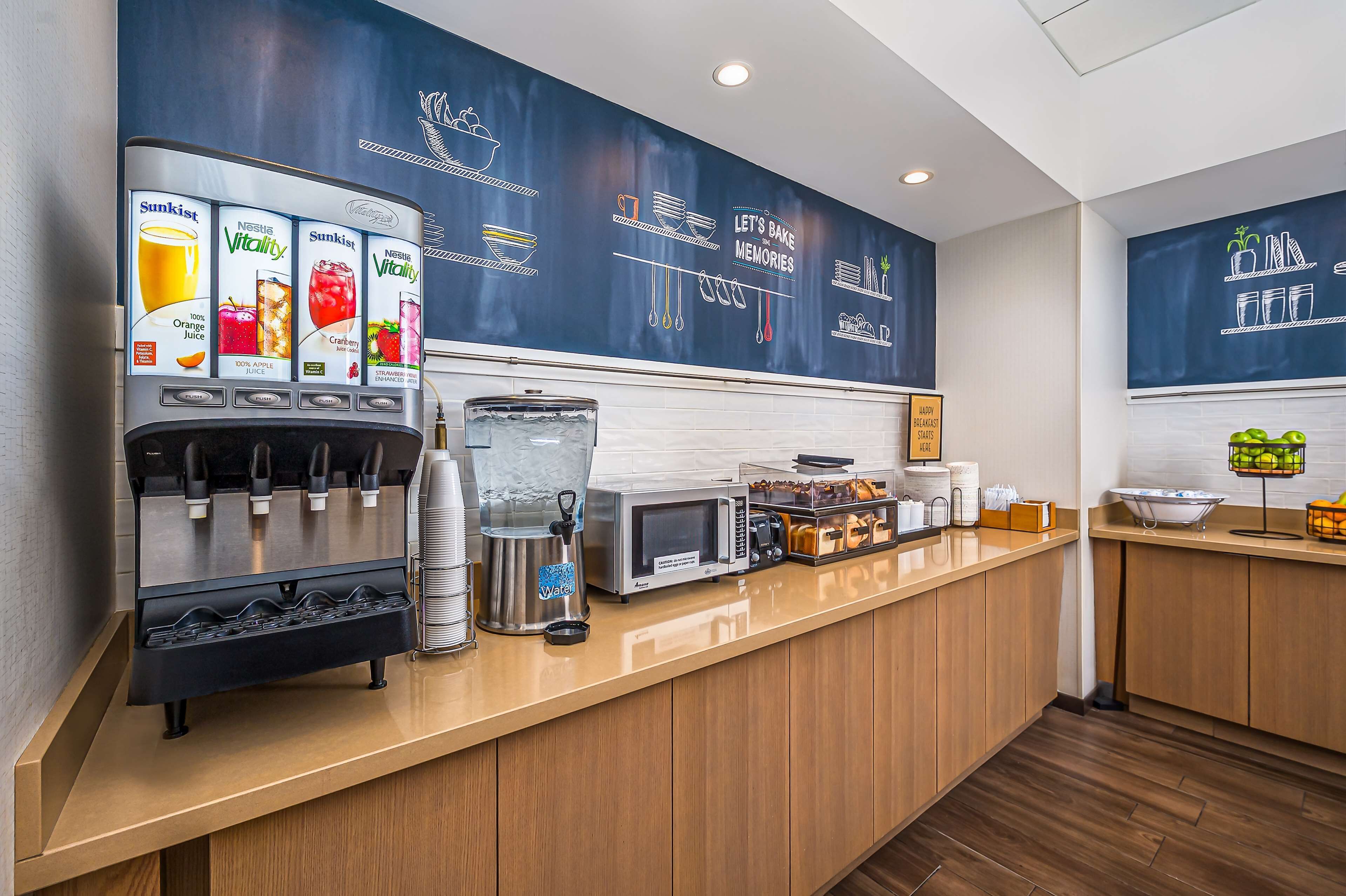 Gratis morgenmadsbuffet hver dag