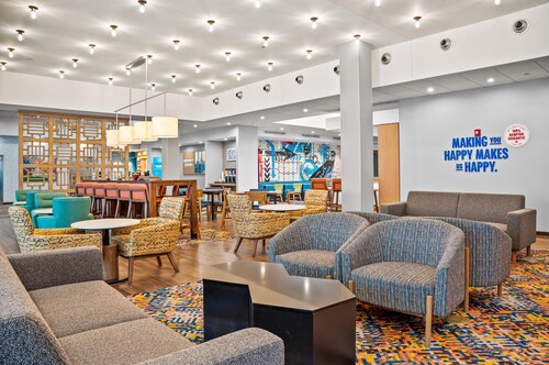 Hampton Inn Chicago North-Loyola Station
