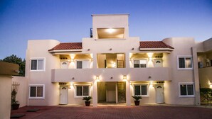 Front of property - Bugambilias Suites (Loreto)