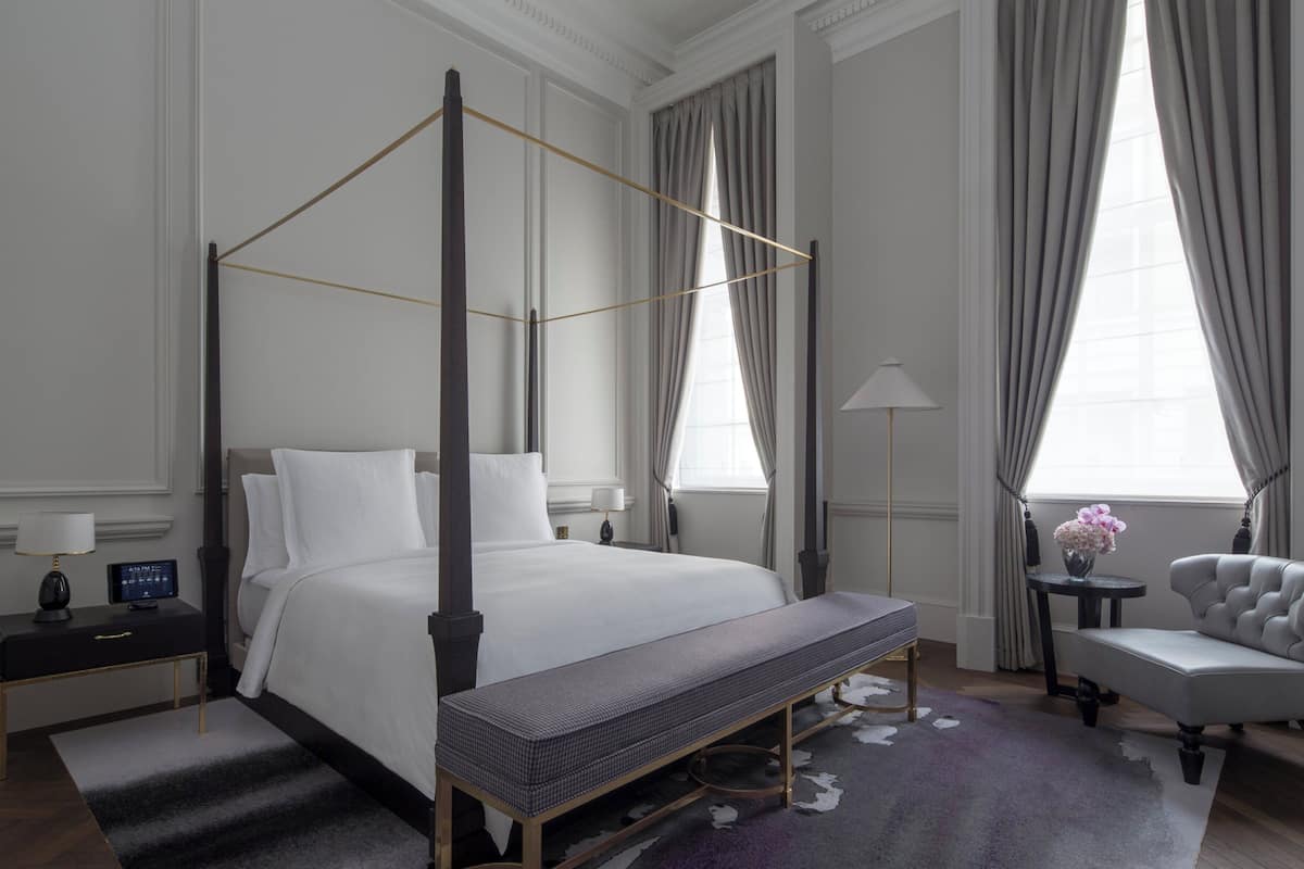 Grand Suite, 1 King Bed (Heritage)