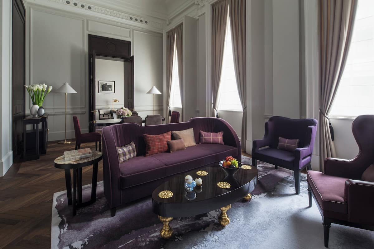 Phòng Suite Grand, 1 giường cỡ king (Heritage) | Minibar, két bảo mật tại phòng, bàn 