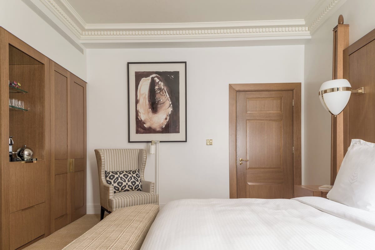 Deluxe Room, 1 King Bed