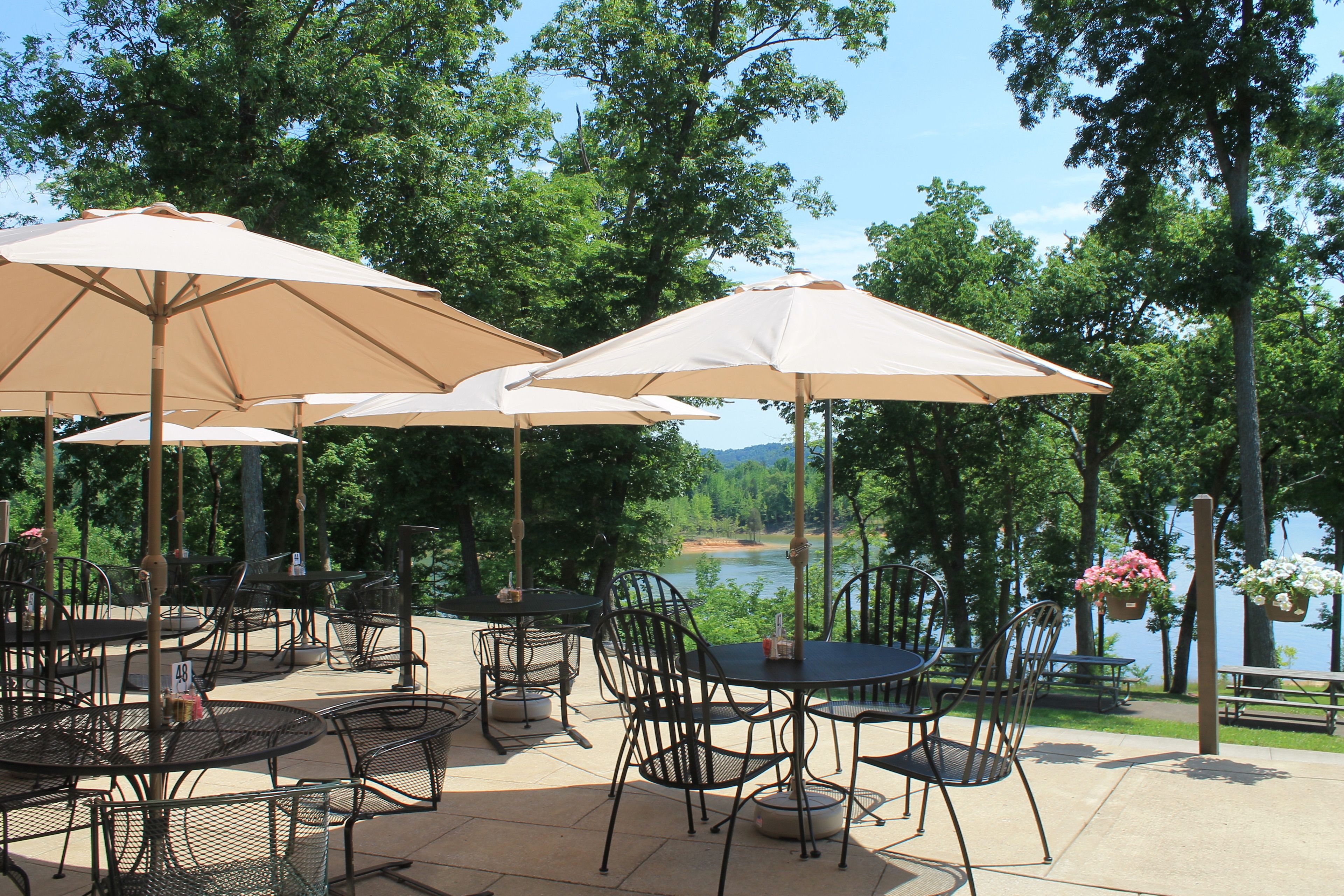 Breakfast, lunch, dinner served; American cuisine 