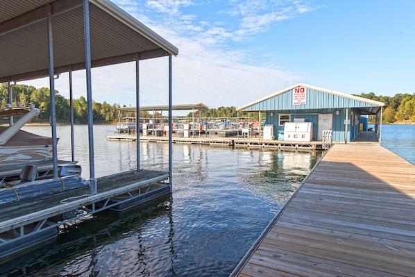 Marina